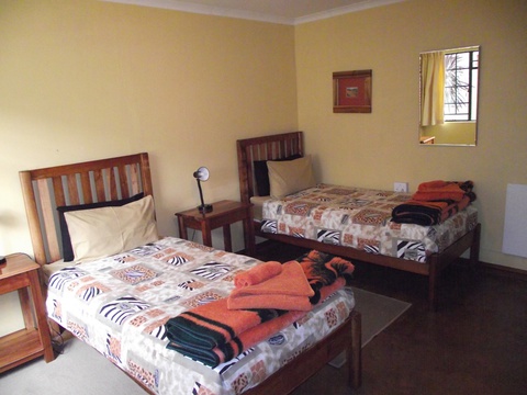 Twin Bedroom At The Drakensberg Mountain Retreat Barnhouse